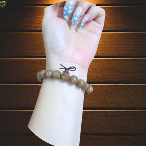 VÒNG TAY TRẦM HƯƠNG HỒ LÔ 10MM