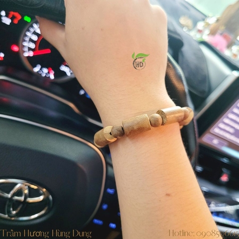 VÒNG TAY TRẦM HƯƠNG TRỤ TRÚC 10MM