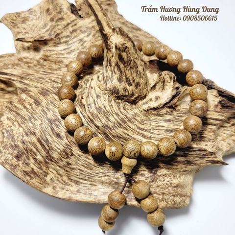 VÒNG TRẦM  HƯƠNG TỰ NHIÊN NỮ 8MM
