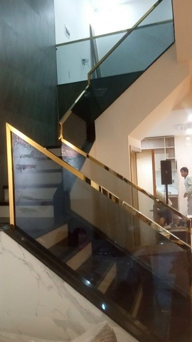 Tay Vịn Inox Hộp 50 Vàng Gương