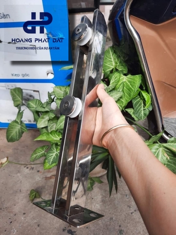 Trụ Hộp Inox 10x40 bóng