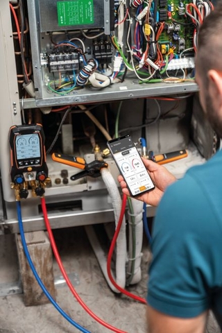 Máy đo áp suất điện lạnh  TESTO 557s