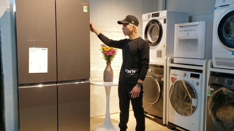 Tủ Lạnh HITACHI MultiDoor WB640VGV0 siêu phẩm ước mơ của nhiều gia đình !!!