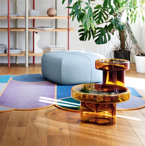 Soda coffee and side table