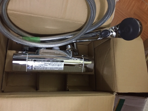 sen-tam-kvk-canh-may-bay