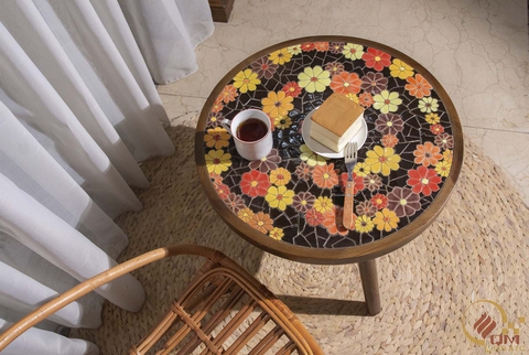 Bàn trà, cafe bằng Gốm Mosaic - Họa tiết Cúc Ngũ Sắc