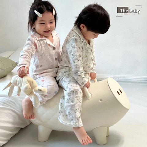 Bàn Tab Naokten ngộ nghĩnh độc đáo / Naokten Table