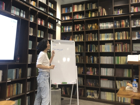 INTERNAL TALK 13 - BUSINESS PHILOSOPHY - TRẦN HỒNG UYÊN THI - Nov 1st, 2021