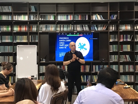 EXTERNAL TALK: FRIEDRICH HAYEK: PHILOSOPHY AND ECONOMICS - DR. DUONG NGOC DUNG