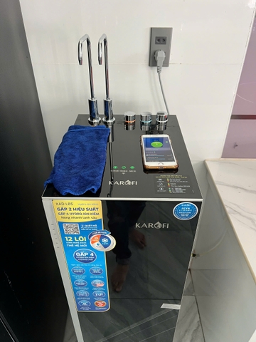 So sánh máy lọc nước Karofi 12 lõi lọc KAD-M85 và KAD-L85
