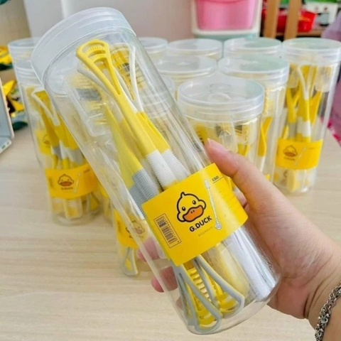 HỘP 8 BÀN CHẢI HÌNH VỊT VÀNG KÈM LƯỠI CẠO