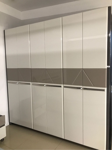 Tủ quần áo nhập khẩu cao cấp 9309