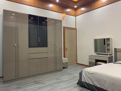 Tủ quần áo cao cấp 517YG KT: 2400*620*2400mm