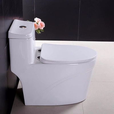 Bồn cầu liền khối men nano kháng khuẩn Moonoah FX-1308