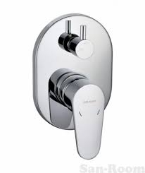 Bồn tắm gắn sẵn ＆ Bộ trang trí vòi hoa sen Bravat FB848238CP-2-RUS