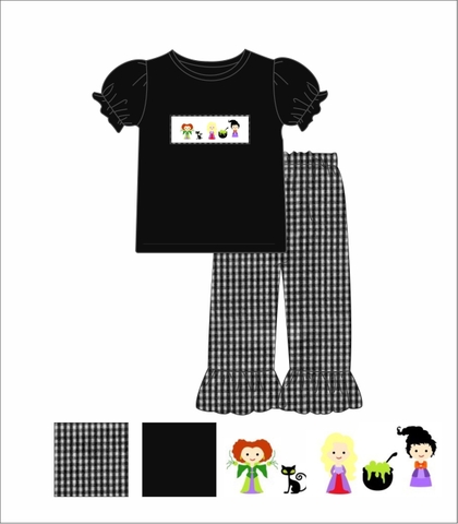 Girl smocked set for Halloween R57