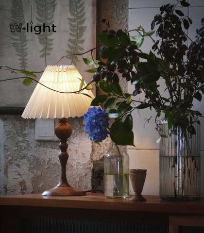 Đèn Bàn Retro Phong Cách Instagram Bắc Âu