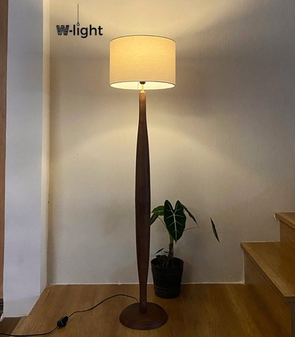 Đèn sàn thân bầu loại cao mới