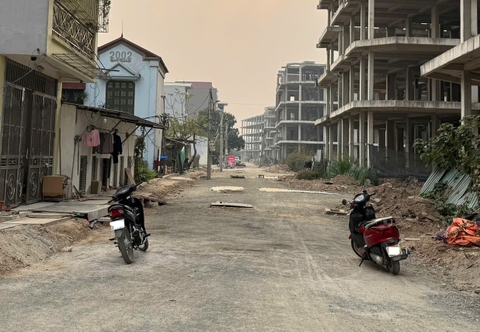 Bán nhanh lô đất hoa hậu Tổ DP Kiên Thành, Gia Lâm thông ra đường 40m