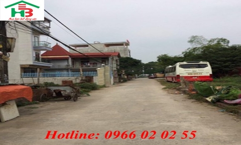 Cần bán mảnh 62m2 tại sát bìa làng phía đông giáp hồ điều hoà Phương Trạch.