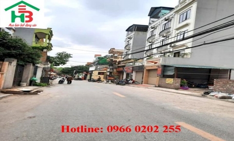 Chính chủ nhờ bán 230m2 đất thổ cư ngõ 66 Phố Thanh Am, Long Biên, Hà Nội.