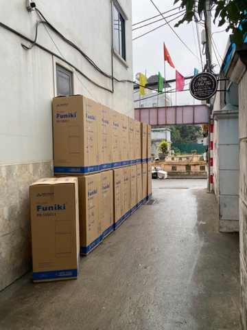 Giao 17 tủ lạnh FR-125CI.1 tại số 3 ngõ 32 Nguyễn Đạo An- Phú Diễn