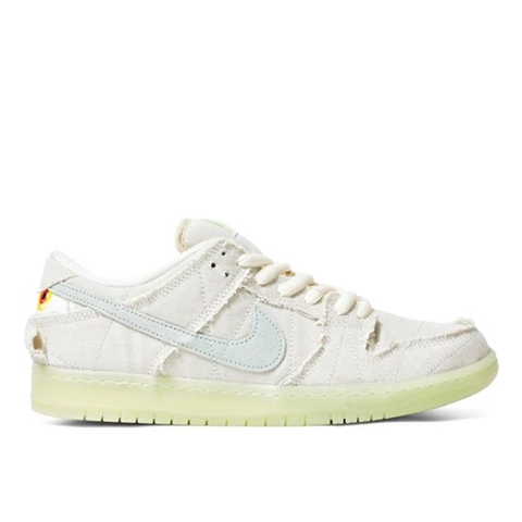 NIKE SB DUNK LOW MUMMY DM0774 111