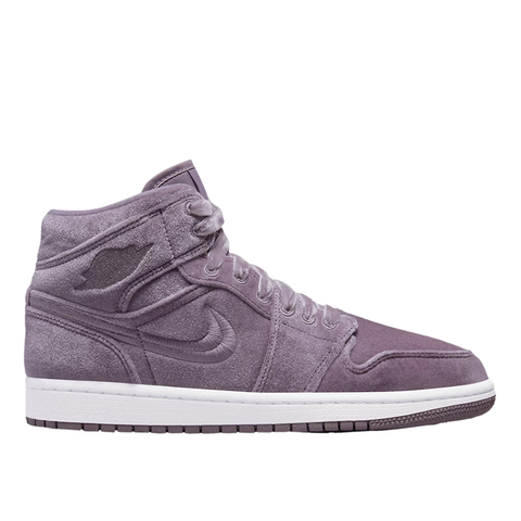 NIKE WMNS AIR JORDAN 1 MID 