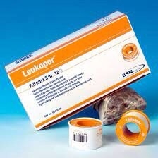 LEUKOPOR-2,5cm*5m-BĂNG DÍNH Y TẾ DÙNG CHO DA NHẠY CẢM-With snap ring
