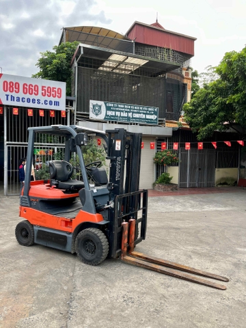 XE NÂNG ĐIỆN NGỒI LÁI TOYOTA 1.5 Tấn 7FB15 (2017)
