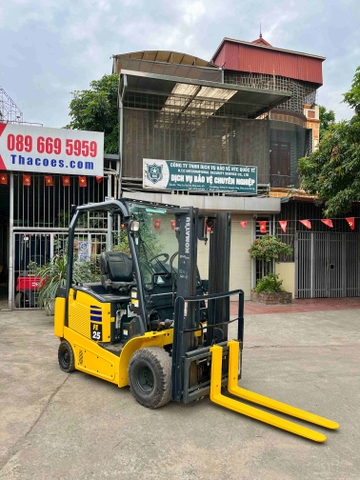 XE NÂNG ĐIỆN NGỒI LÁI KOMATSU 2.5 Tấn FE25-1 (2016)