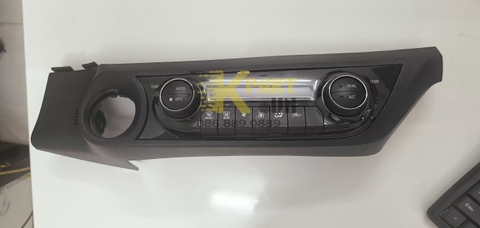 Bảng điều khiển điều hòa Hilux 2020