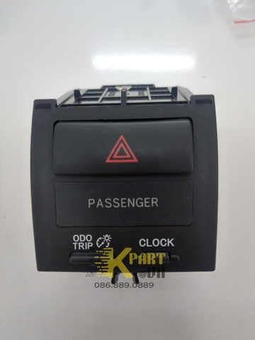 Công tắc khẩn cấp Yaris 2008