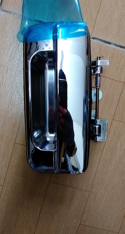 Tay mở thùng xe Ranger 2008-2012