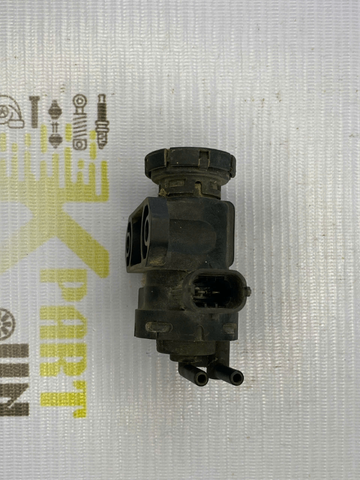 Van chân không (Solenoid) Ford Ranger, Everest, Mazda BT50 (2008-2016) tháo xe