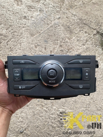 Điều khiển điều hòa Altis 2012 AT