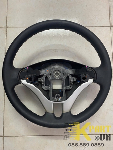 Vô lăng Triton 2009