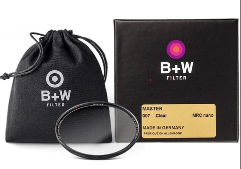 Kính lọc ánh sáng hiệu B+W  MASTER Clear MRC nano