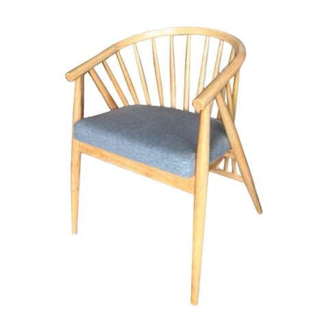 Ghế gỗ cho quán cafe 12 nan GG-15