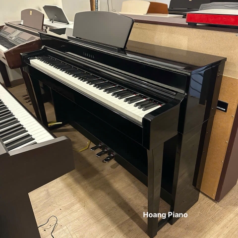Piano điện Yamaha CLP-675