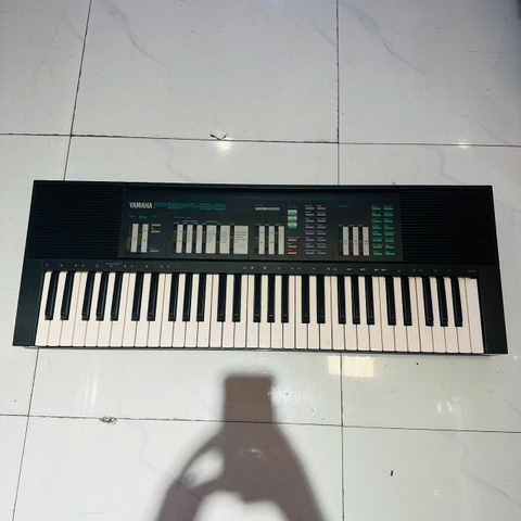 Đàn organ Yamaha PSR-32
