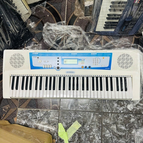 Đàn Organ Yamaha EZ-J200
