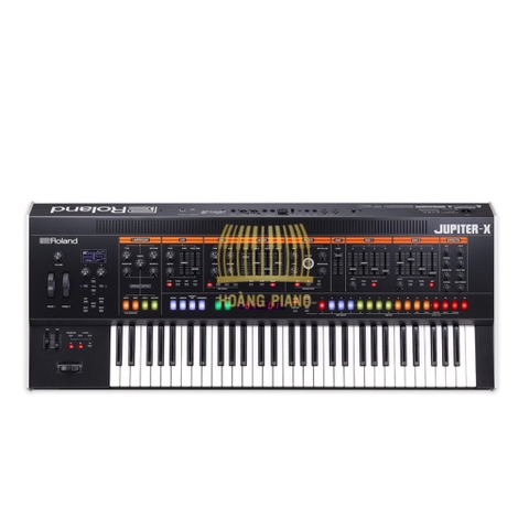 Synthesizer Roland Jupiter-X