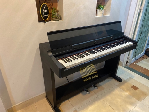 Đàn Piano Điện Yamaha CLP-121