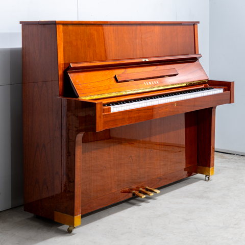 ĐÀN PIANO CƠ YAMAHA W104