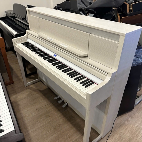 Piano Điện Roland LX6