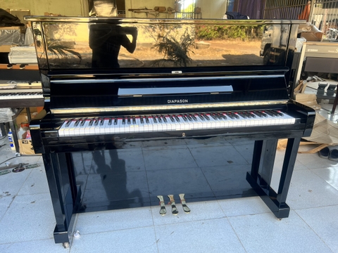ĐÀN PIANO DIAPASON 126-ME