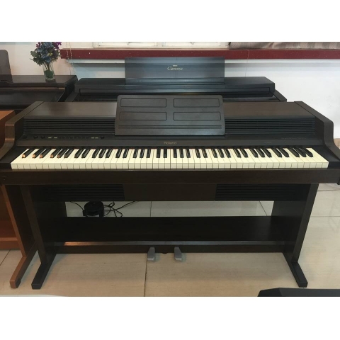 Đàn Piano Điện Roland HP-5600