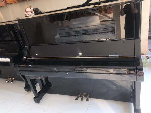 ĐÀN PIANO CƠ YAMAHA UX
