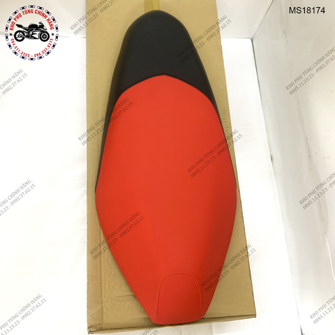 Yên xe Air Blade 110 FI Sport đời 2011 ( màu Đỏ đuôi đen )